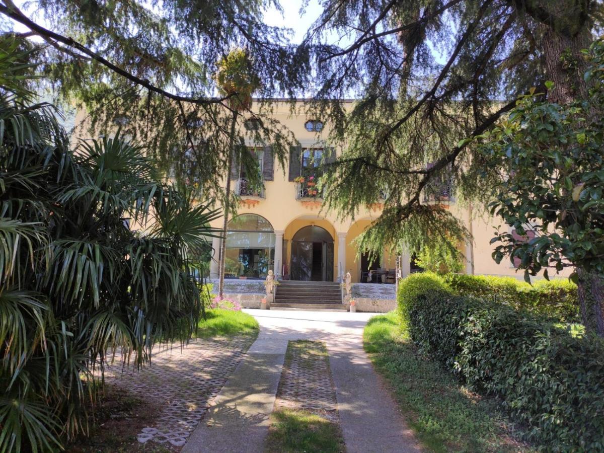 Villa Riva Lago - Apartment With Parking Tavernola Bergamasca Εξωτερικό φωτογραφία